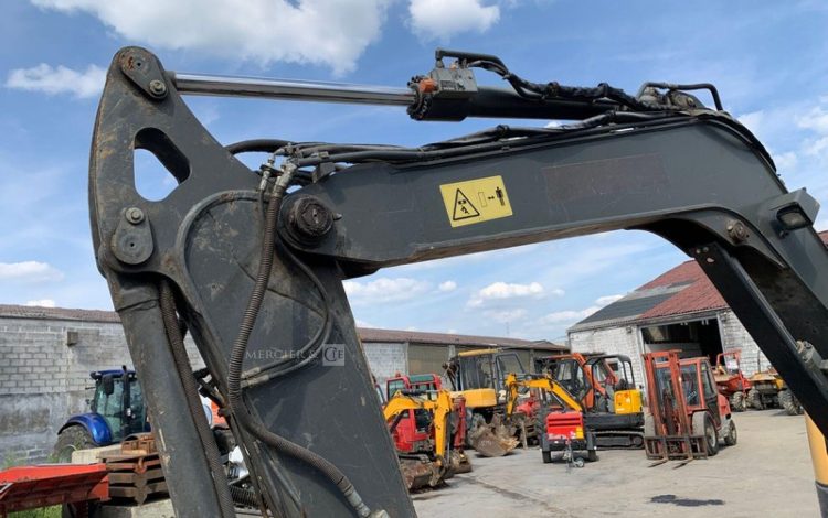 VOLVO ECR88D  PEL010303