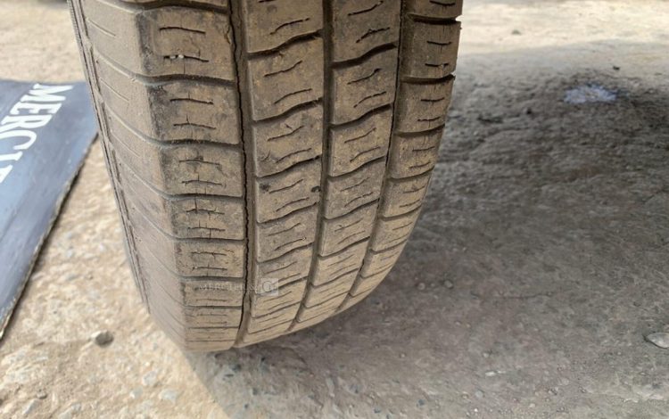 DOOSAN juil-20  B310E048