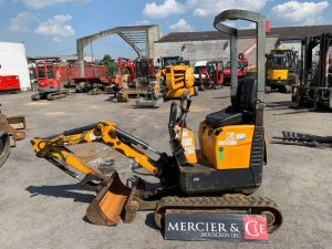 BOBCAT E08*AAEM  MIN010704