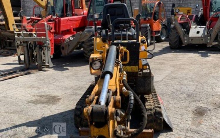 BOBCAT E08*AAEM  MIN010704