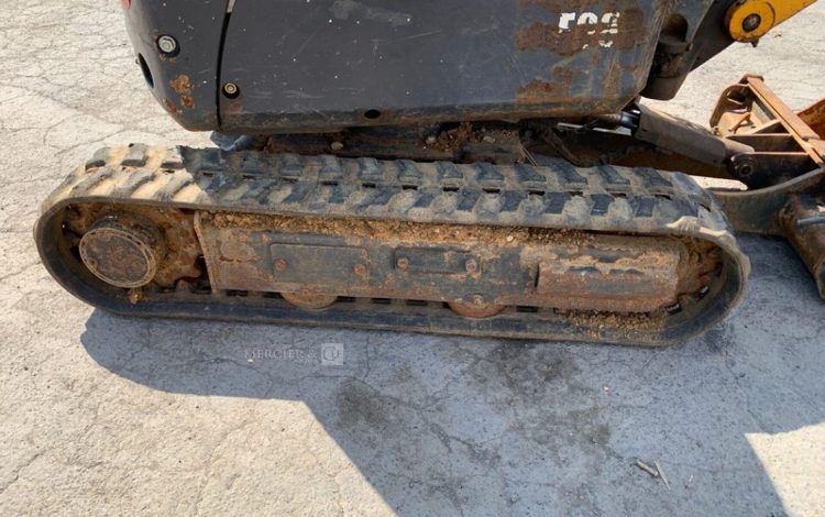 BOBCAT E08*AAEM  MIN010704