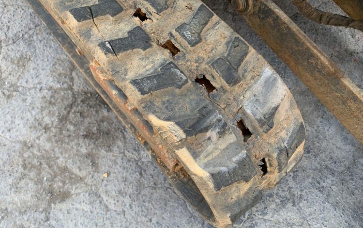 BOBCAT E08*AAEM  MIN010704