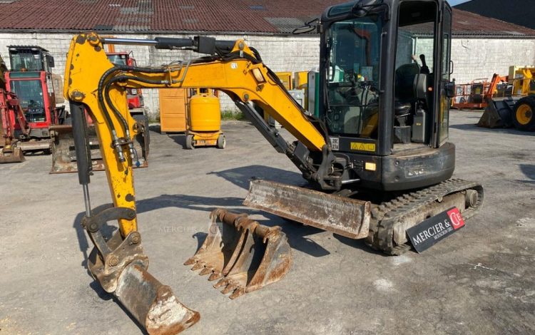 BOBCAT E26***EM  PEL010274