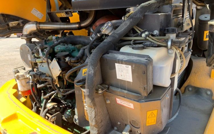 VOLVO L30G  KUB010207