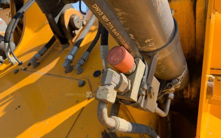 VOLVO L30G  KUB010207