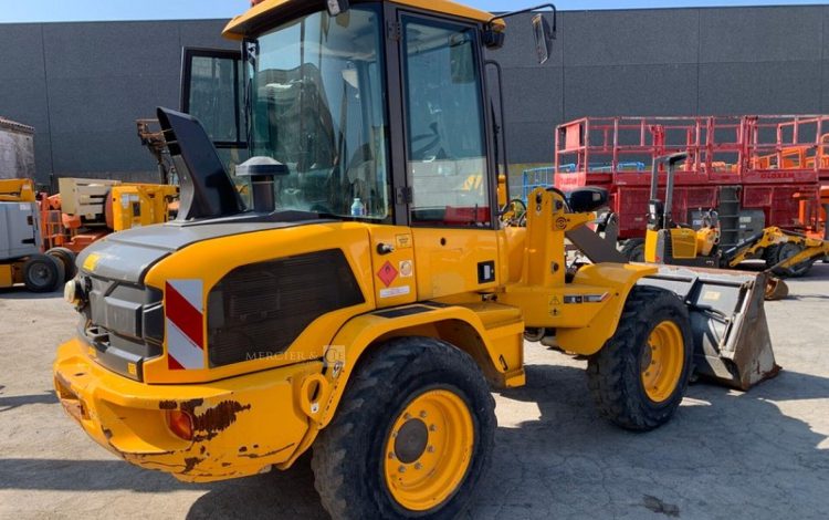 VOLVO L30G  KUB010207