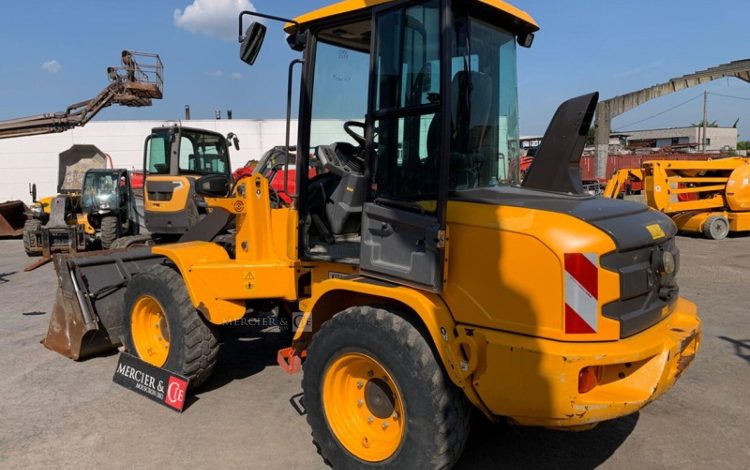 VOLVO L30G  KUB010207