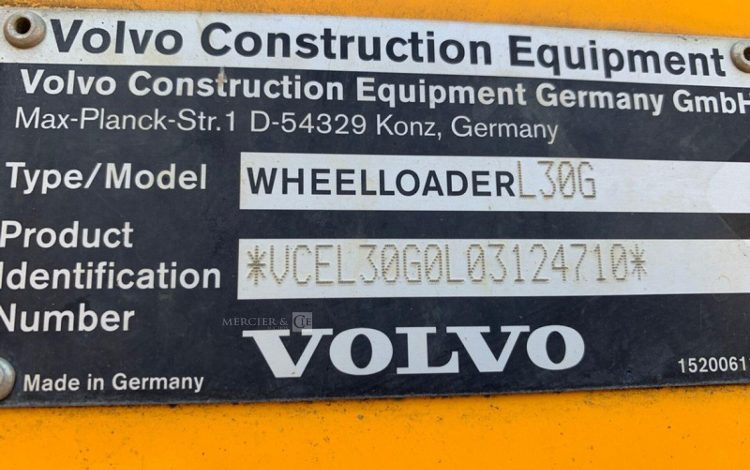 VOLVO L30G  KUB010207