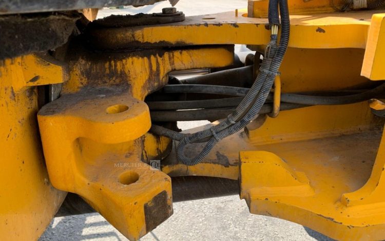 JCB 406B  H222F033