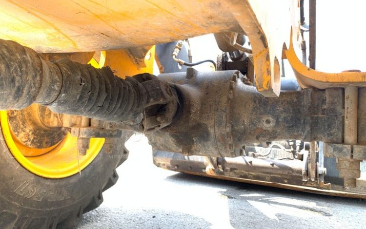 JCB 406B  H222F033