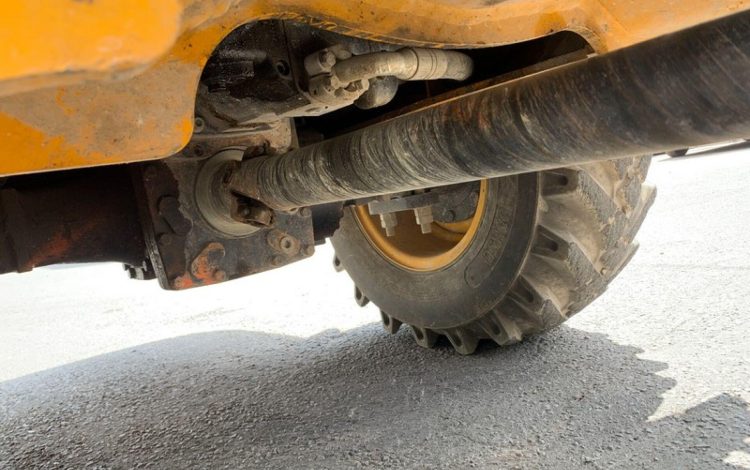 JCB 406B  H222F033