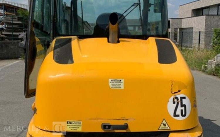 JCB 406B  H222F033