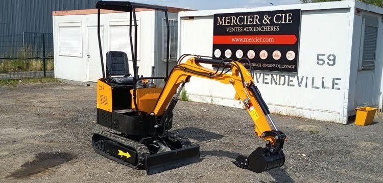 HIGHTOP MICROPELLE HT10 SUR CHENILLES DIESEL 1T – ANNEE 2024 – MATERIEL NEUF  202437