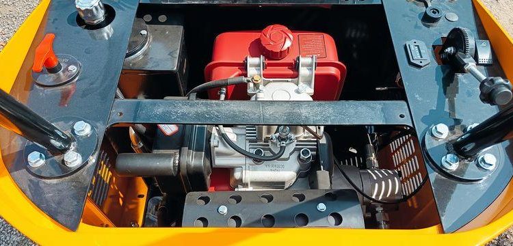 HIGHTOP MICROPELLE HT10 SUR CHENILLES DIESEL 1T – ANNEE 2024 – MATERIEL NEUF  202437