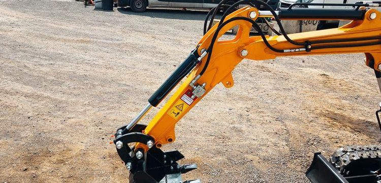 HIGHTOP MICROPELLE HT10 SUR CHENILLES DIESEL 1T – ANNEE 2024 – MATERIEL NEUF  202437