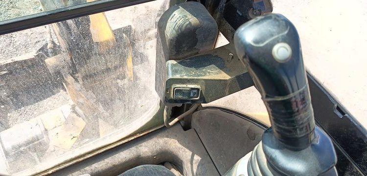 JCB MINI-PELLE 8025 ZTS AVEC GODET CURAGE 1,20M, GODET RETRO 0.20M ET BRH  27887