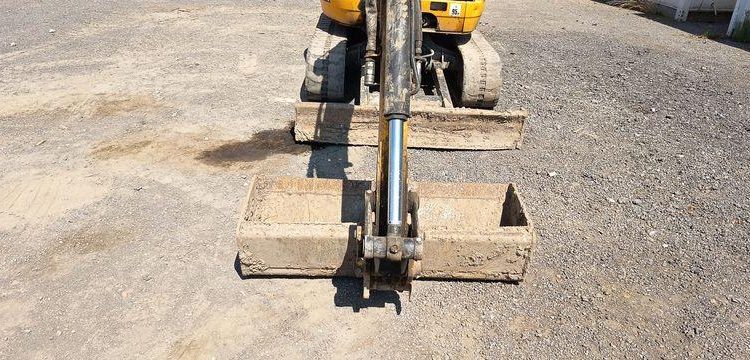 JCB MINI-PELLE 8025 ZTS AVEC GODET CURAGE 1,20M, GODET RETRO 0.20M ET BRH  27887