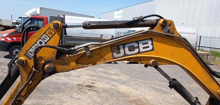 JCB MINI-PELLE 8025 ZTS AVEC GODET CURAGE 1,20M, GODET RETRO 0.20M ET BRH  27887