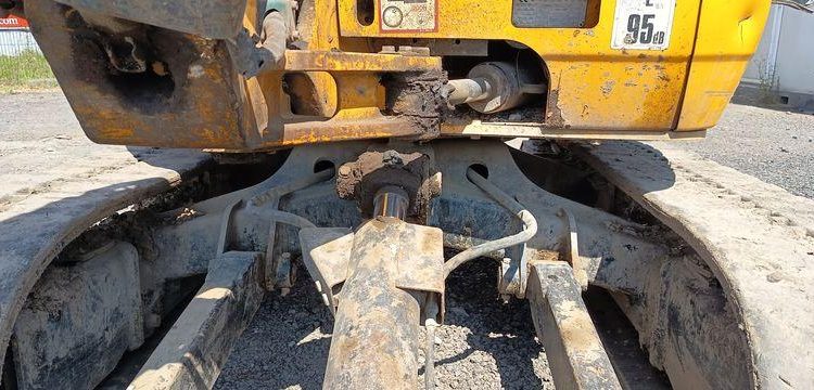 JCB MINI-PELLE 8025 ZTS AVEC GODET CURAGE 1,20M, GODET RETRO 0.20M ET BRH  27887