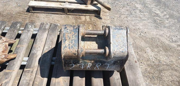JCB MINI-PELLE 8025 ZTS AVEC GODET CURAGE 1,20M, GODET RETRO 0.20M ET BRH  27887