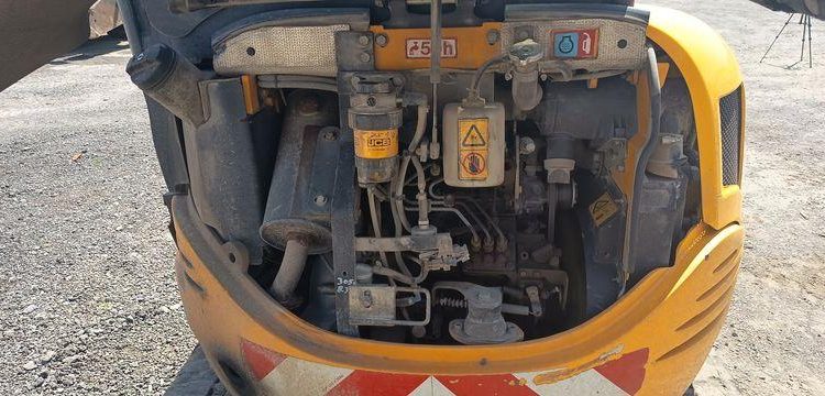 JCB MINI-PELLE 8025 ZTS AVEC GODET CURAGE 1,20M, GODET RETRO 0.20M ET BRH  27887