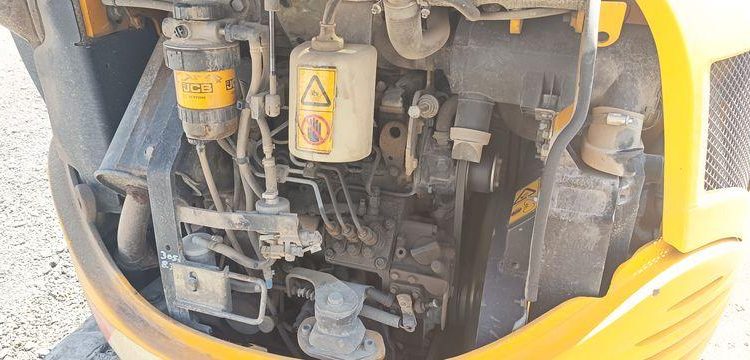 JCB MINI-PELLE 8025 ZTS AVEC GODET CURAGE 1,20M, GODET RETRO 0.20M ET BRH  27887