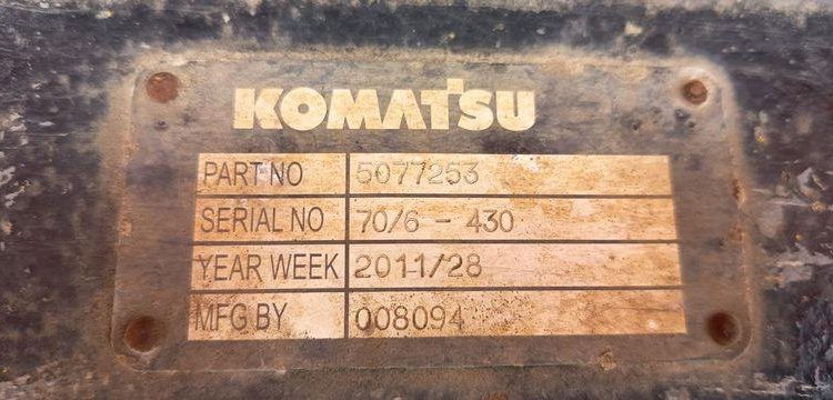 KOMATSU PORTEUR 840.04 DE 2011  70174