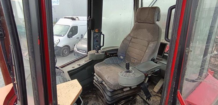 KOMATSU PORTEUR 840.04 DE 2011  70174