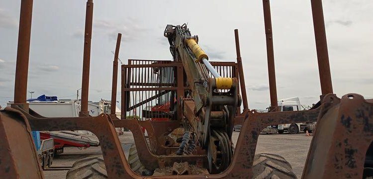 KOMATSU PORTEUR 840.04 DE 2011  70174