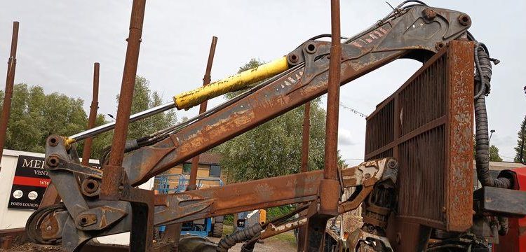 KOMATSU PORTEUR 840.04 DE 2011  70174