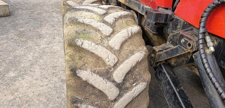 KOMATSU PORTEUR 840.04 DE 2011  70174