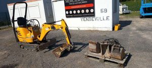 JCB MICRO-PELLE SUR CHENILLES 8010 CTS – 1,03T – DIESEL – 895 HEURES  8010CTS