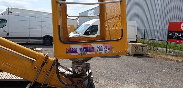 NISSAN CABSTAR-E 2,8T3,0TD 106CV AVEC NACELLE MULTITEL 160 ALU DS – 18 METRES – DIESEL BLANC 846CJF59