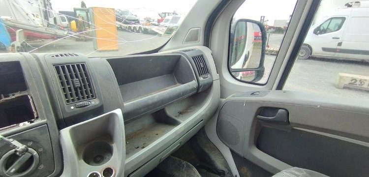 PEUGEOT BOXER FOURGON BLANC AA-864-SH