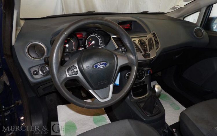FORD FIESTA  AF-596-PP