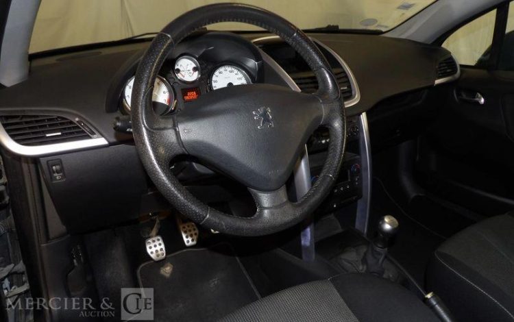 PEUGEOT 207 CC 1,6 VTI 120CH SPORT  AK-920-YD