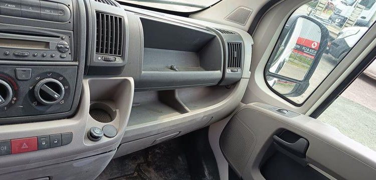 PEUGEOT BOXER3 PHASE 1/2 FOURGON 330 L1H2 2,2 HDI 16V FOURGON COURT SURELEVE 100CV BLANC BK-724-MY