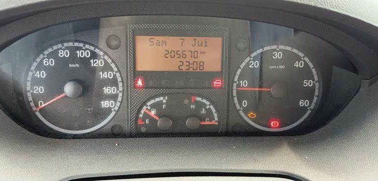 PEUGEOT BOXER3 PHASE 1/2 FOURGON 330 L1H2 2,2 HDI 16V FOURGON COURT SURELEVE 100CV BLANC BK-724-MY