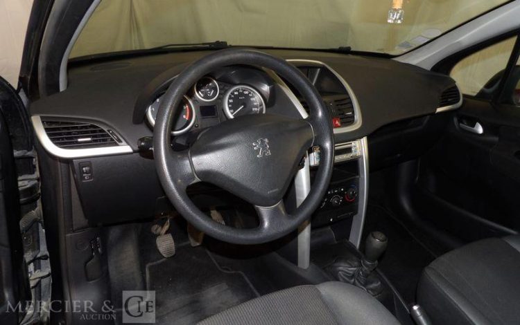 PEUGEOT 207  BQ-985-TY