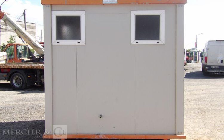 BUNGALOW 1 WC  BUWC8106