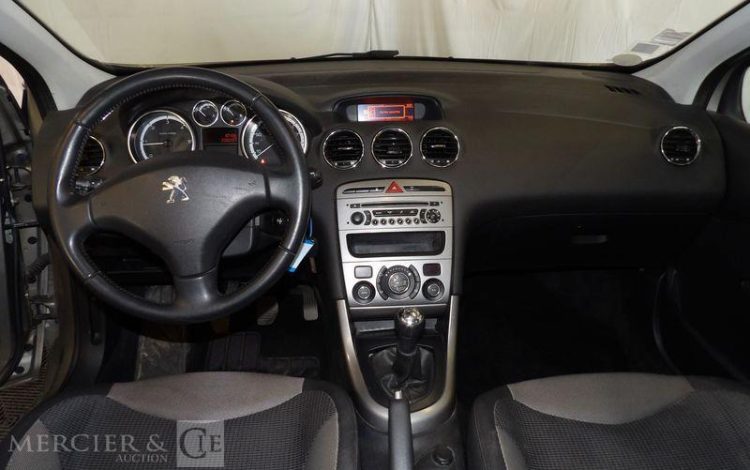 PEUGEOT 308 1,6 HDI 90CH CONFORT CHAMPAGNE CD-265-AW