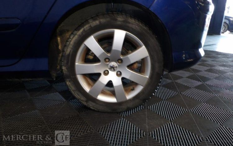 PEUGEOT 308 1,6 HDI 110CH PREMIUM  CF-517-FP