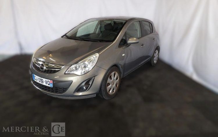 OPEL CORSA  CJ-019-VQ