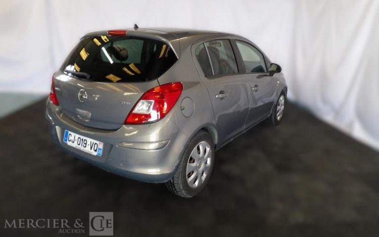 OPEL CORSA  CJ-019-VQ