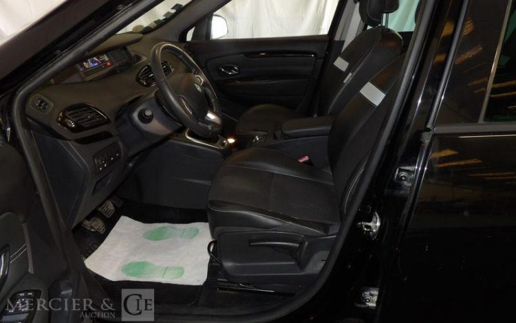 RENAULT SCENIC 1,5 DCI 110CH BOSE NOIR CK-251-LS