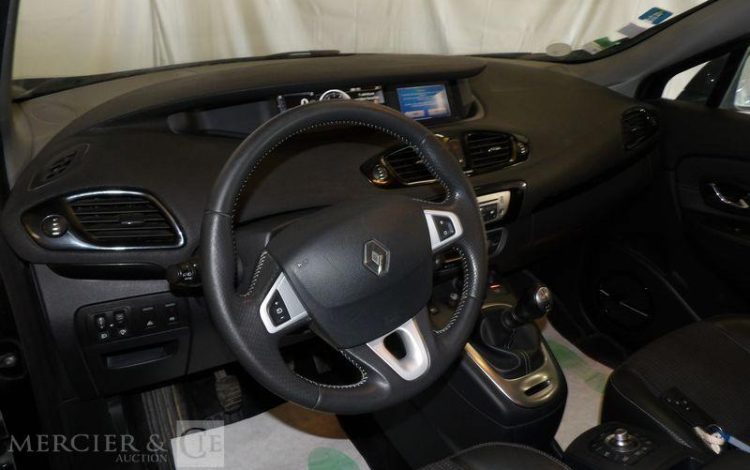 RENAULT SCENIC 1,5 DCI 110CH BOSE NOIR CK-251-LS