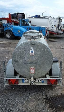 HUBIERE CITERNE A EAU  CQ-593-WM