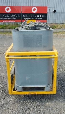 CUVE 700L SUR CHARIOT ROULANT  CUV091