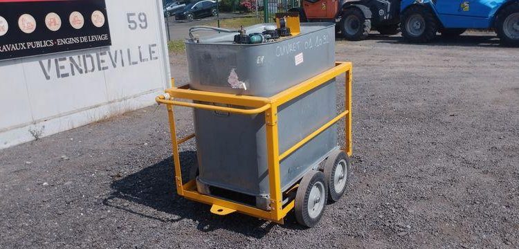 CUVE 700L SUR CHARIOT ROULANT  CUV092