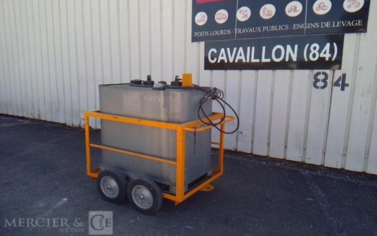 CUVE 700L SUR CHARIOT ROULANT  CUV270